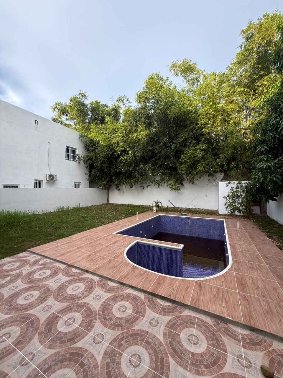 Casa a estrenar en Garden Hills · 4 hab con baño · piscina, foto 4