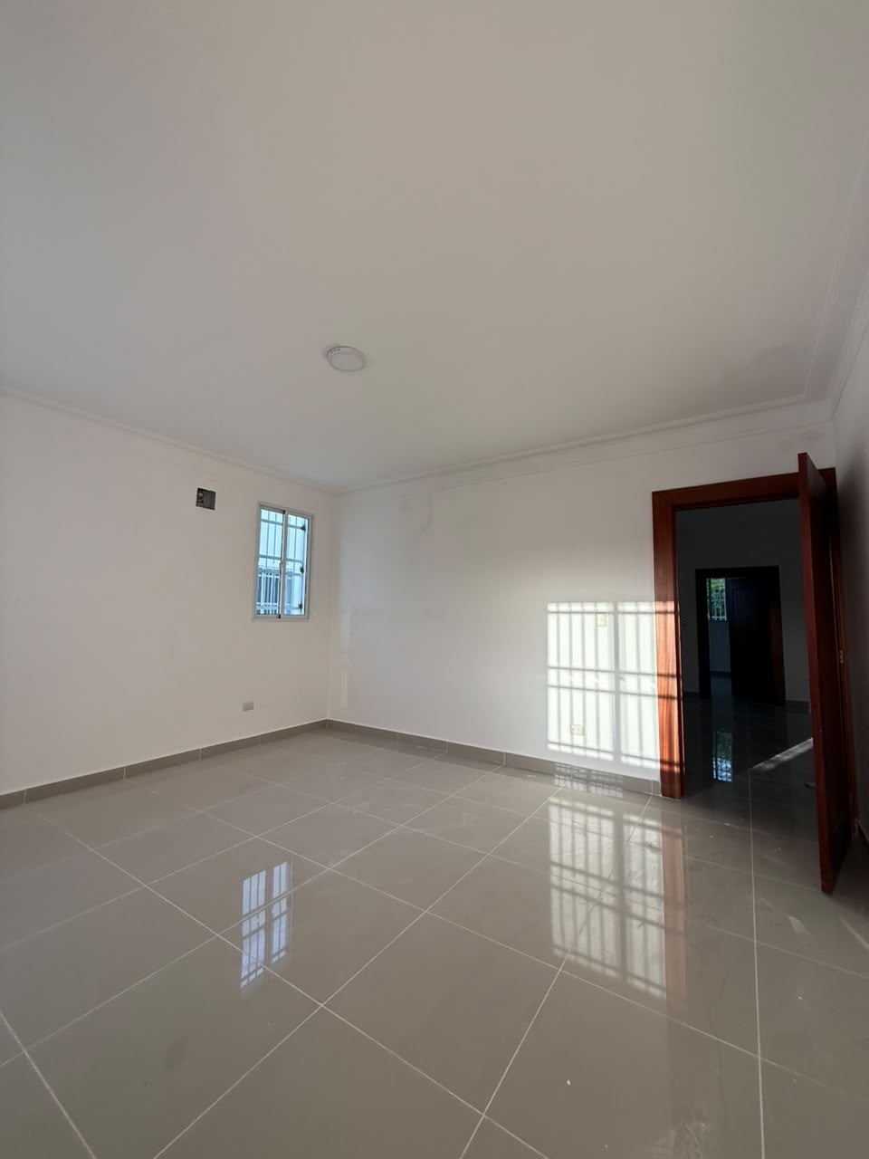 Casa a estrenar en Garden Hills · 4 hab con baño · piscina, foto 17