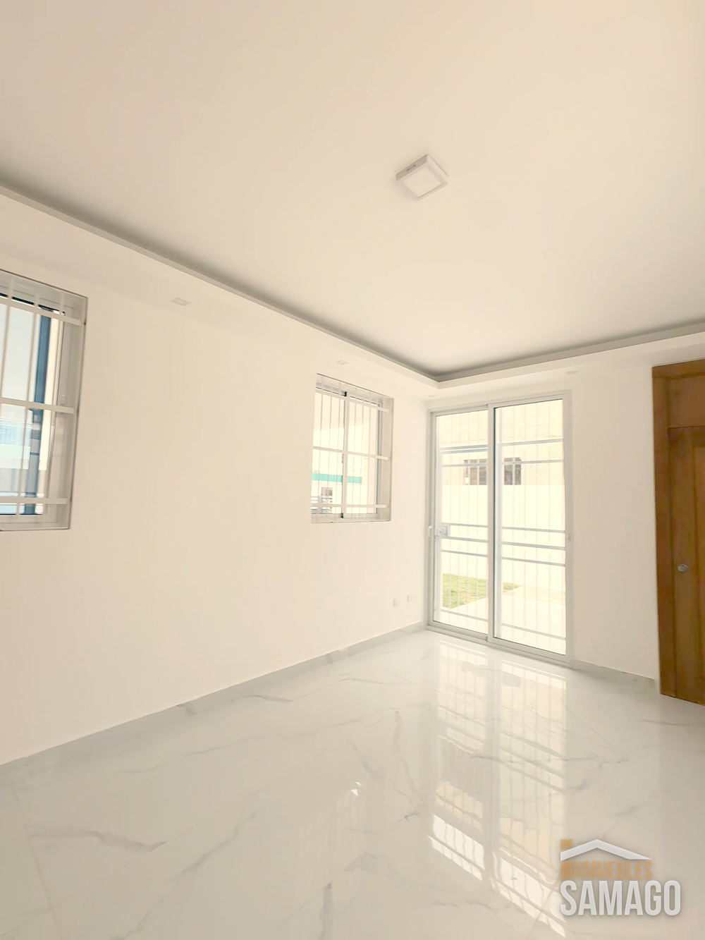 Casa de un nivel en Garden Hills, foto 2