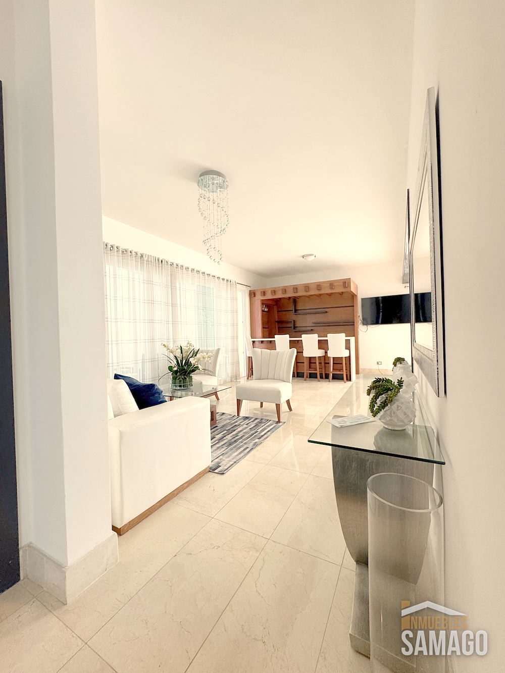 Apartamento de 3 habitaciones en Los Cerros de Gurabo · todas con baño y walk-in closet, foto 2